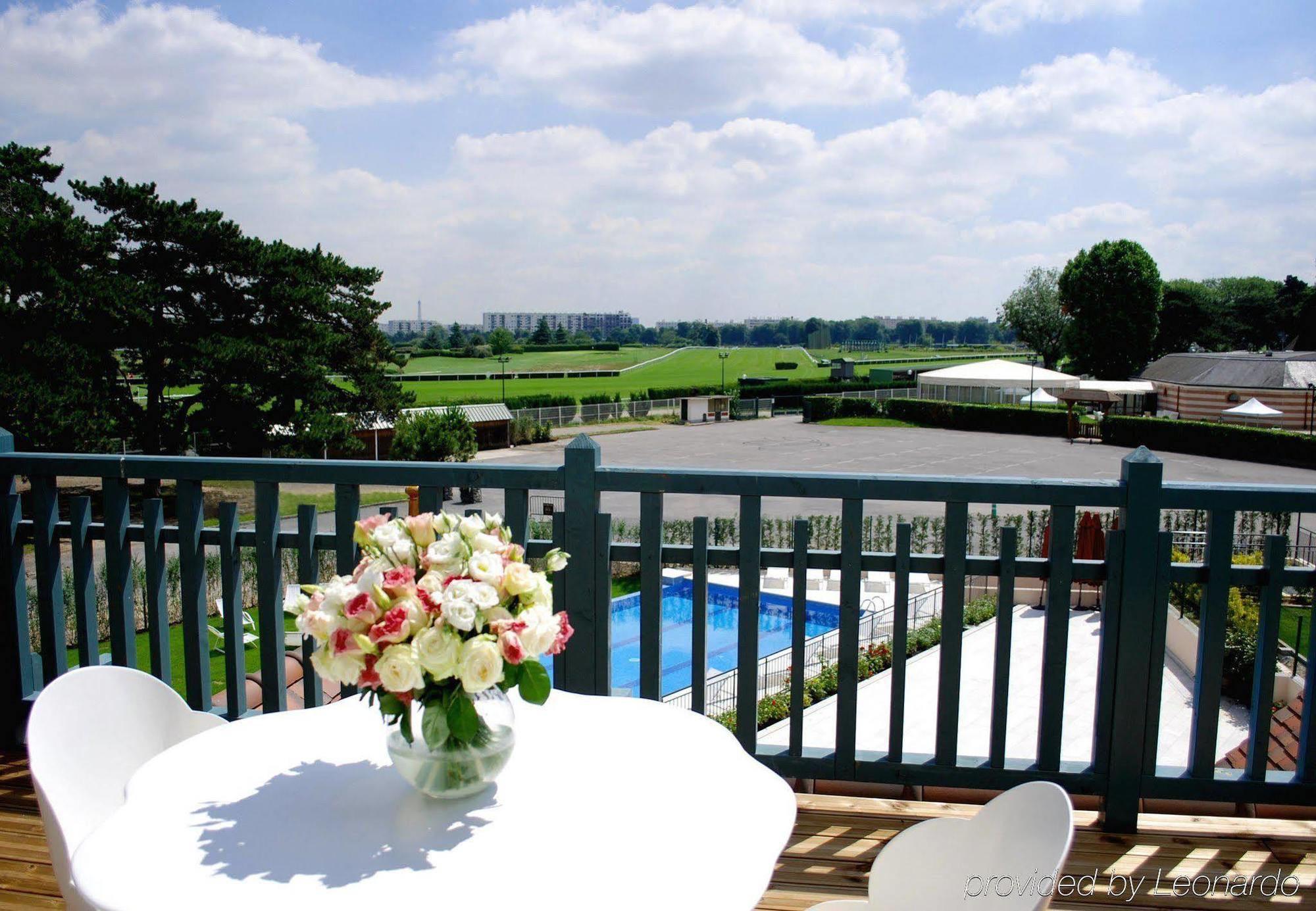 Renaissance Paris Hippodrome De St. Cloud Hotel Rueil-Malmaison Buitenkant foto