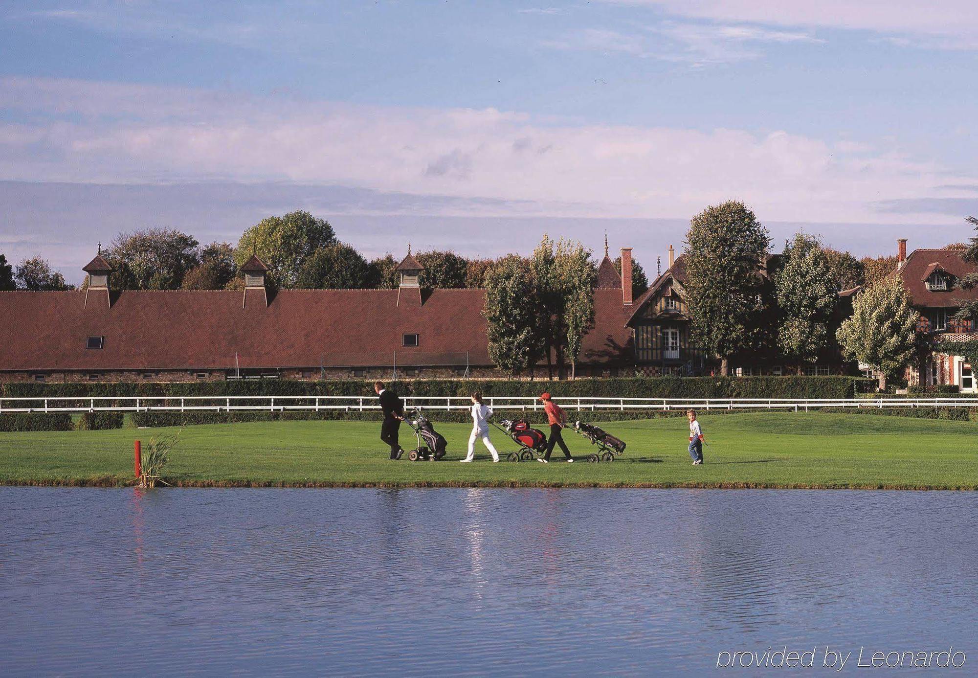 Renaissance Paris Hippodrome De St. Cloud Hotel Rueil-Malmaison Buitenkant foto